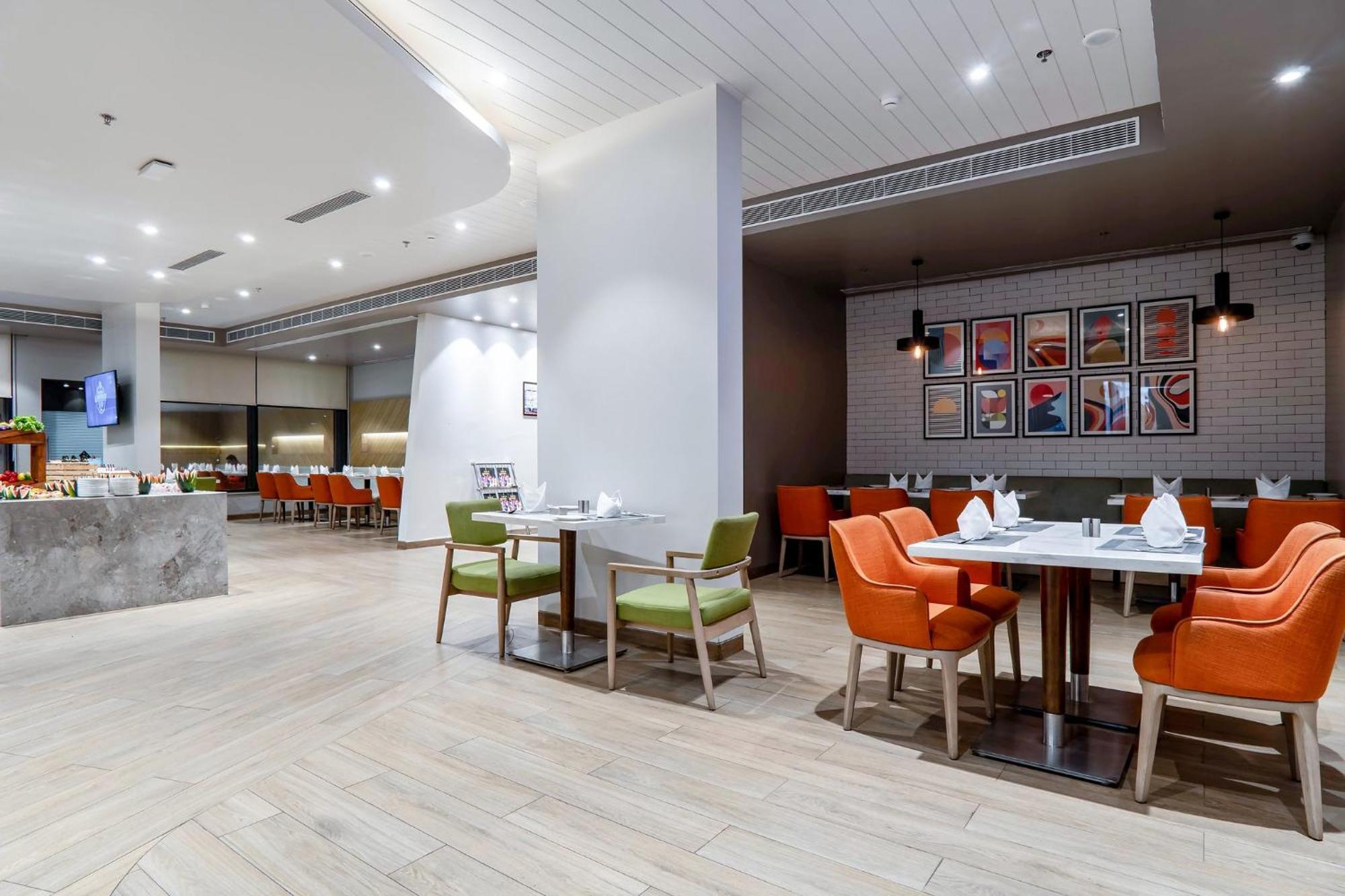 Holiday Inn Katra Vaishno Devi By Ihg Exterior foto